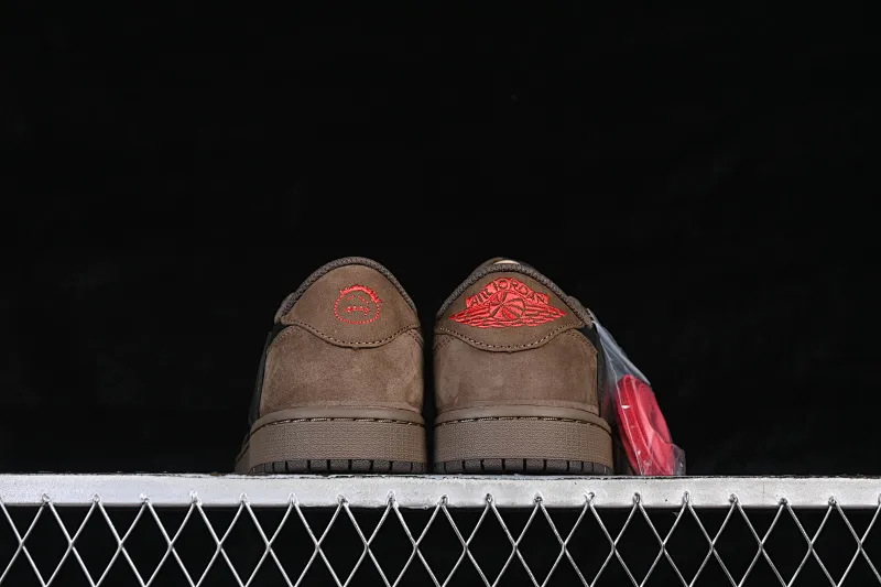 All Categories Air Jordan Jordan Series Basketball Shoes Air Jordan 1 Low Travis Scott x Air Jordan 1 Low OG AJ1 Joe 1 Joint Overhead CQ4277-001